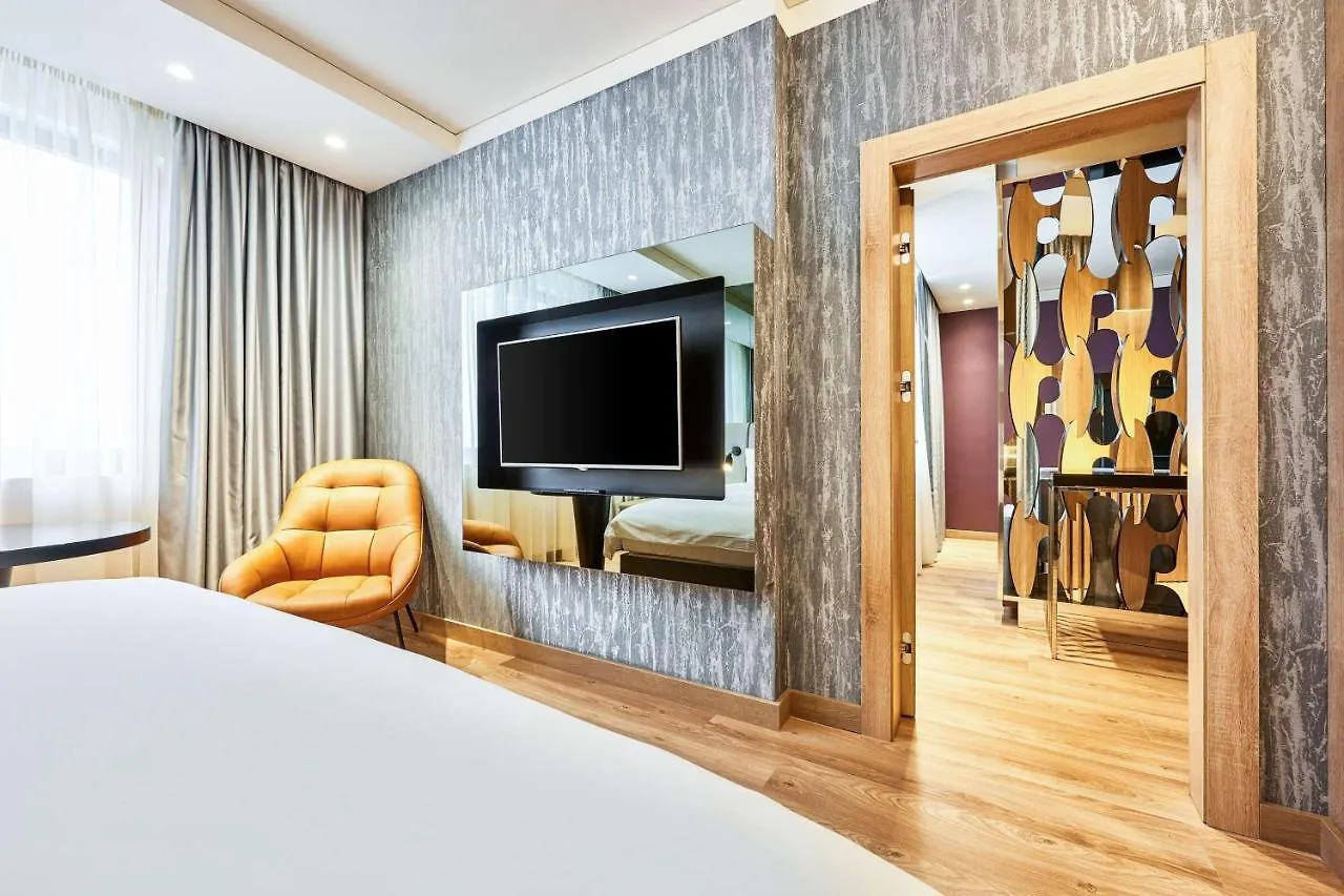 Radisson Blu Hotel, Kyiv City Centre Hotel