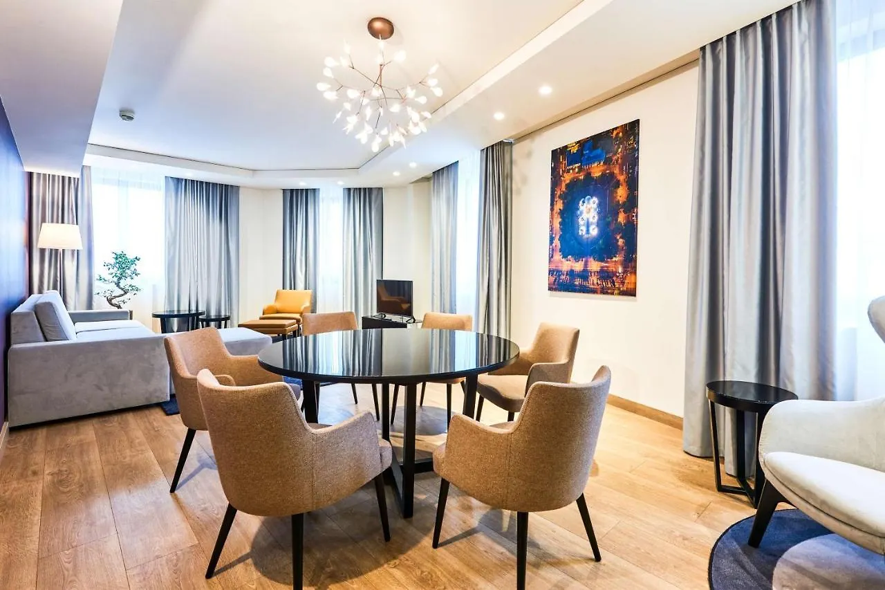 Radisson Blu Hotel, Kyiv City Centre 4*,  Ukraina