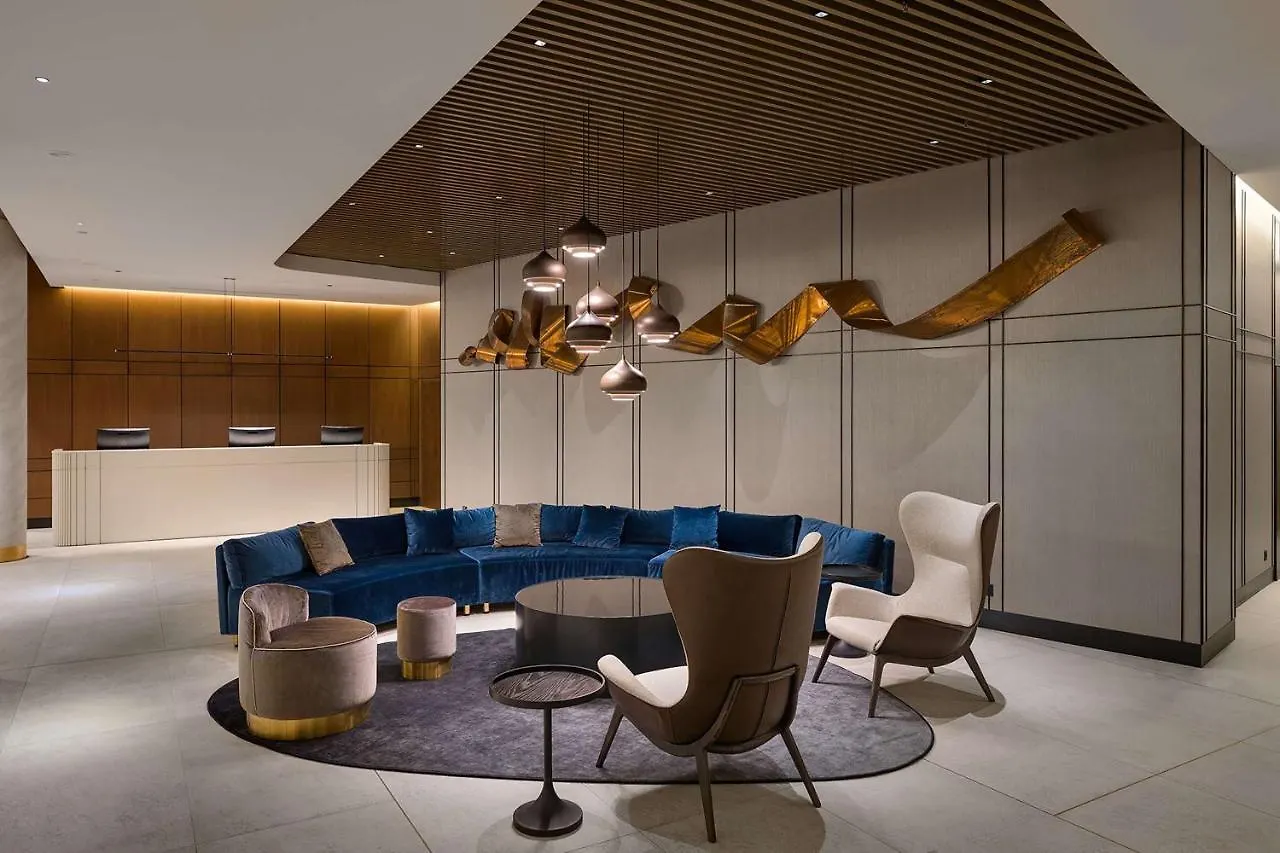 Radisson Blu Hotel, Kyiv City Centre 4*,