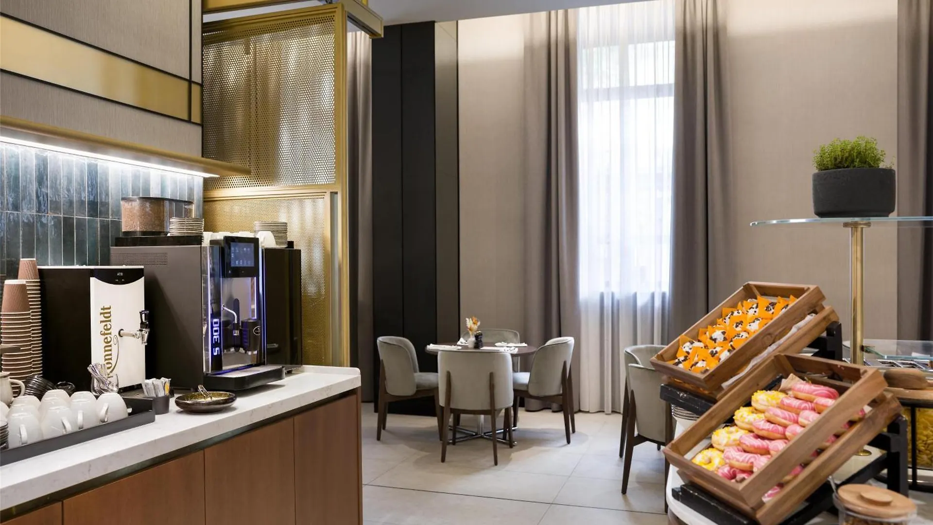 **** Szálloda Radisson Blu Hotel, Kyiv City Centre Ukrajna