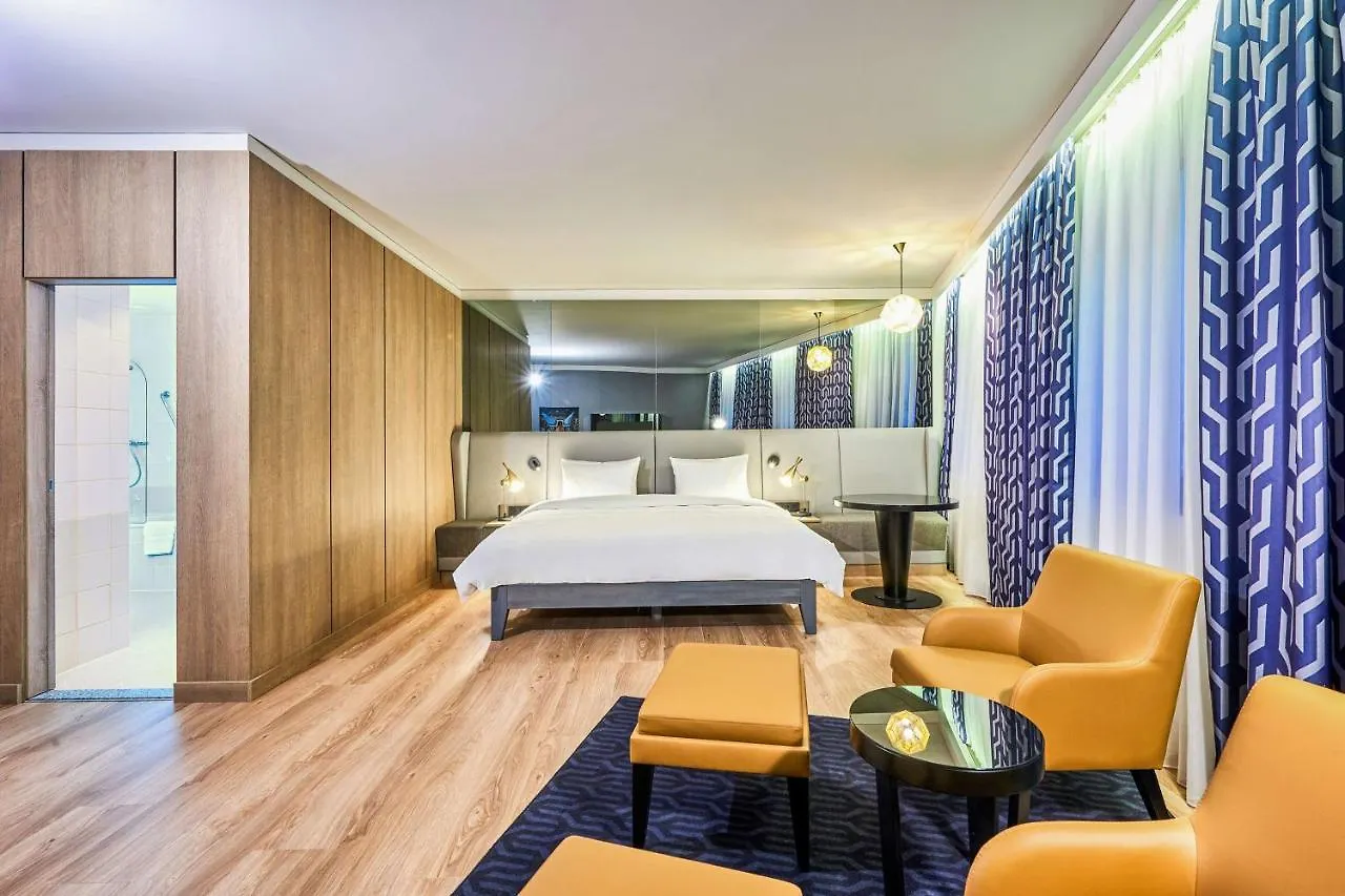 Hotel Radisson Blu Hotel, Kyiv City Centre